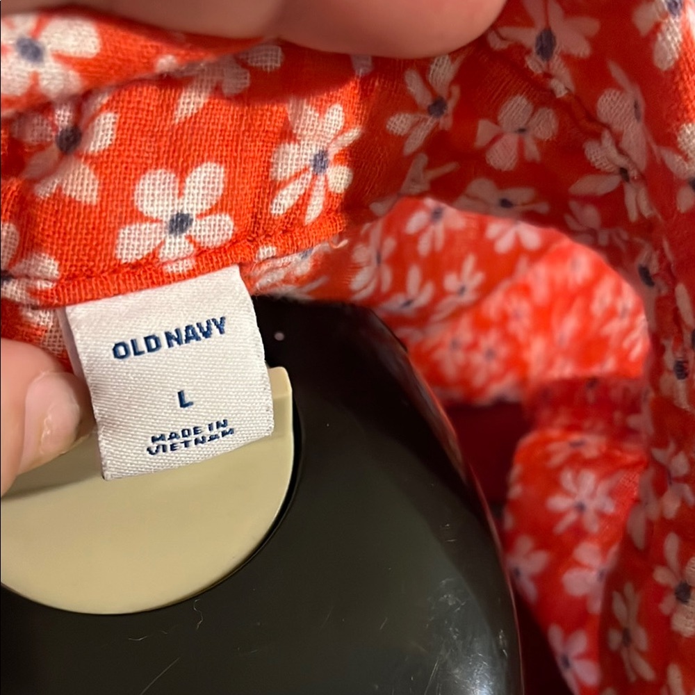 Old Navy Button Down Shirt with Tie Front and Notched Collar - Picture 3 of 3